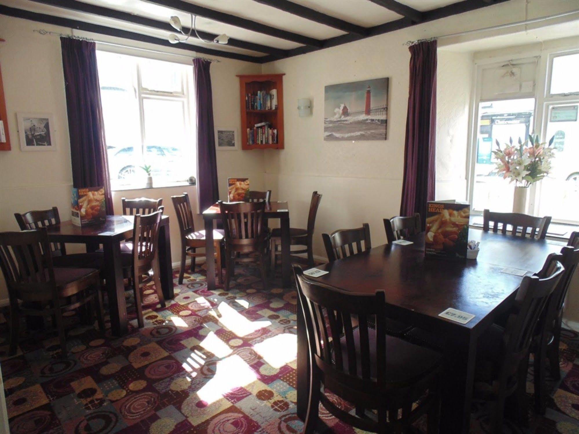 King'S Head Hotel By Greene King Inns Wimborne Minster Eksteriør billede