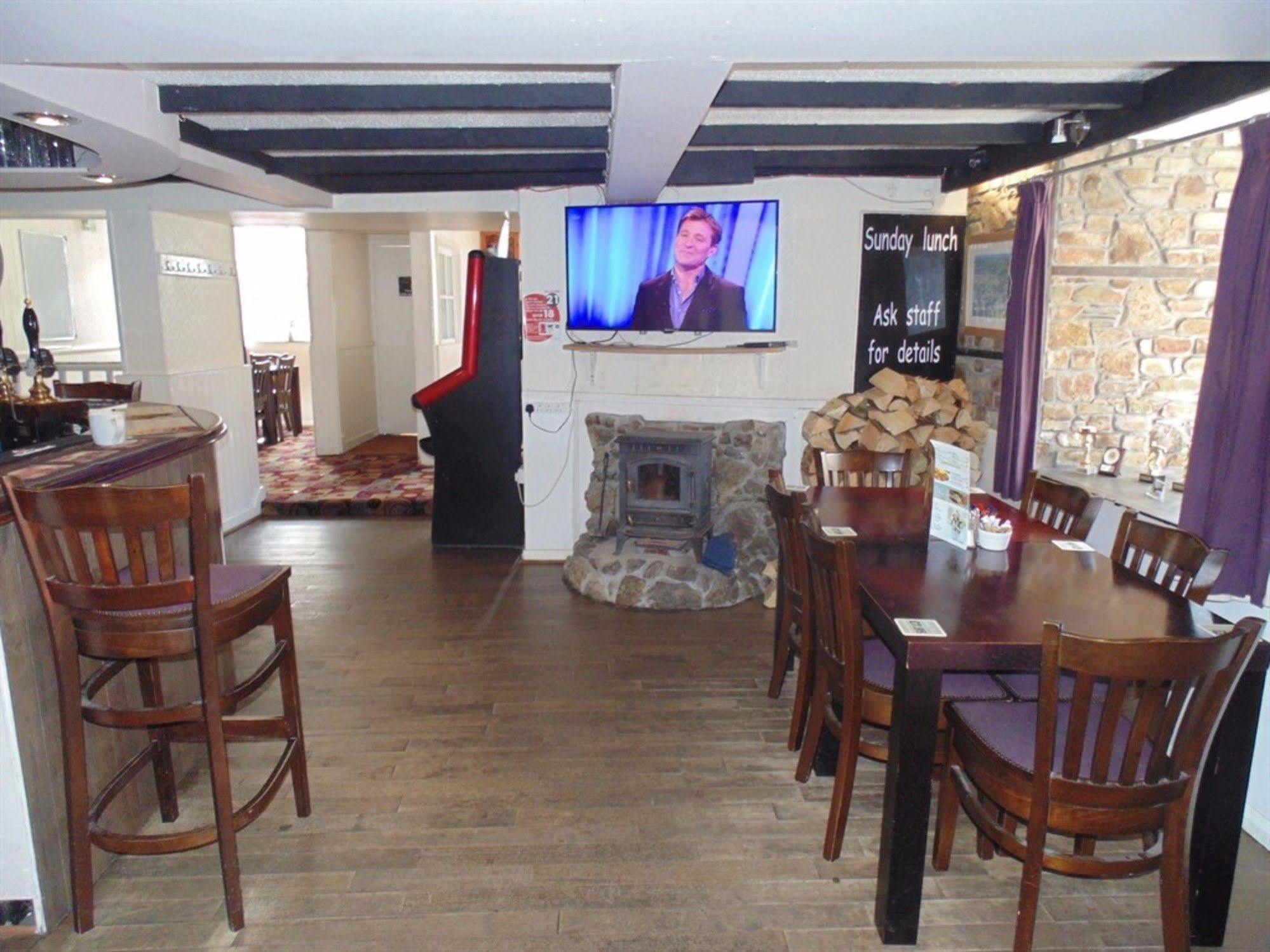 King'S Head Hotel By Greene King Inns Wimborne Minster Eksteriør billede
